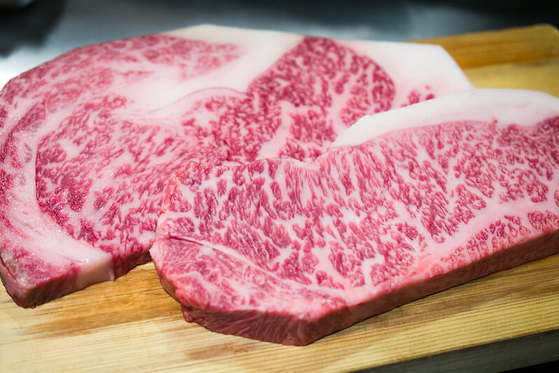 pieces of japanese kobe beef