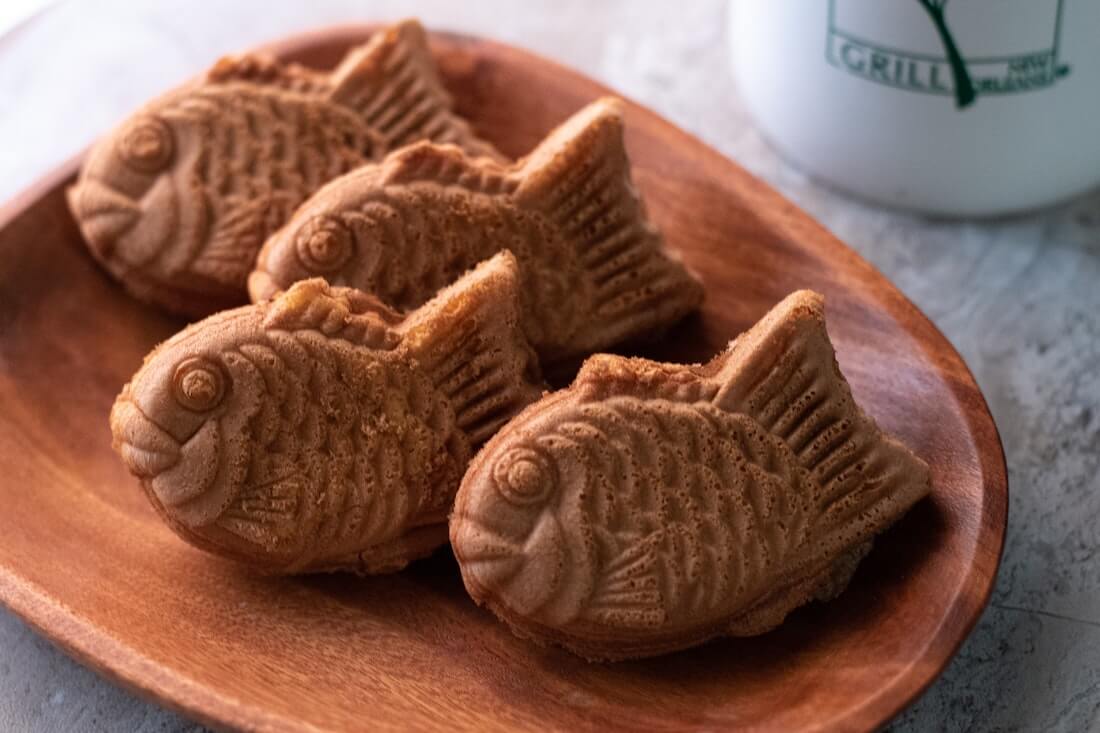 taiyaki on a platter