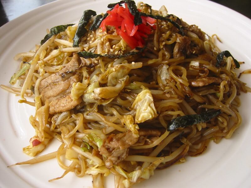 yakisoba fried noodles