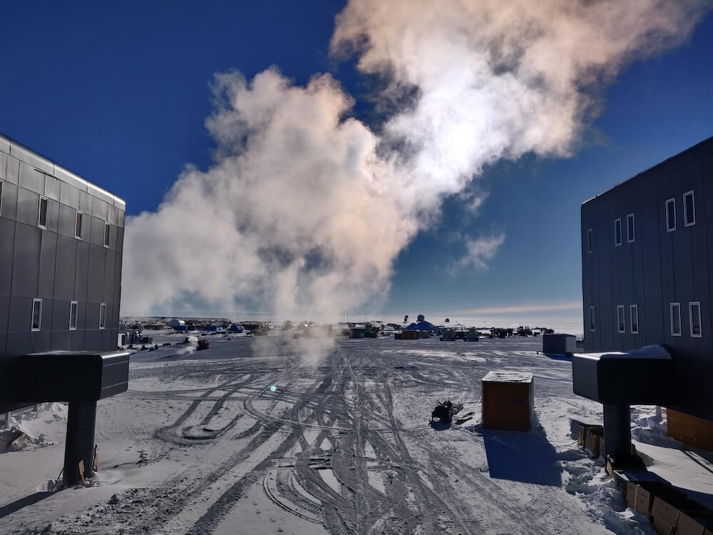 The back of the South Pole Station. Contains different workshops and milvans.